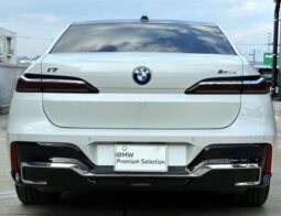 
BMW i7 M70 xDrive full									