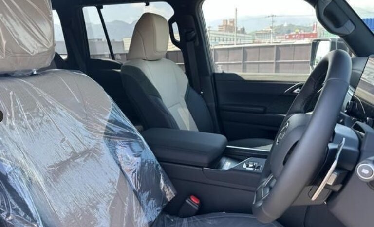 
Lexus GX 550 Overtrail Plus 2025 full									